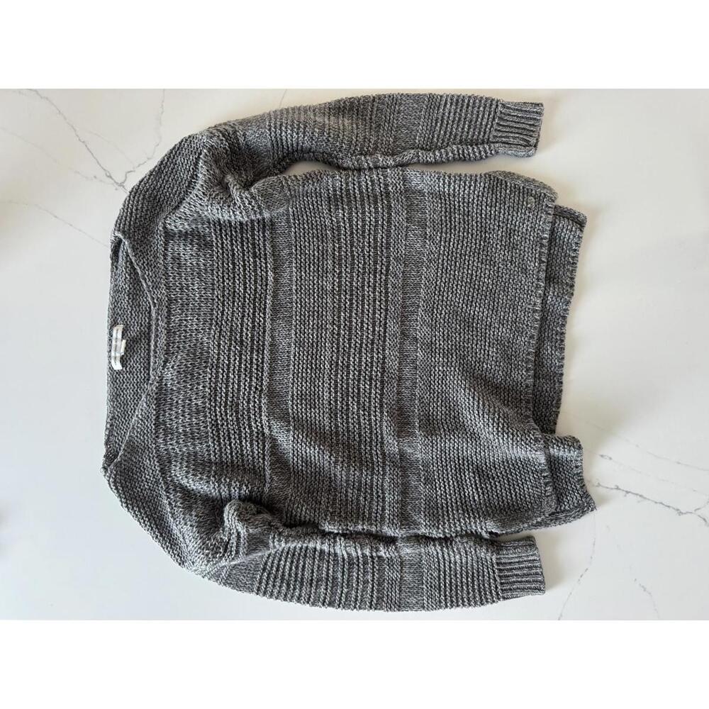 American Eagle Gray Knit Long Sleeve Sweater with Textured Pattern Size Small